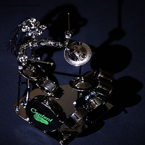 Metal figurine